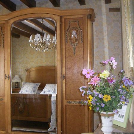 Bed and Breakfast La Ferme Le Merger La Ferté-Gaucher Exterior foto