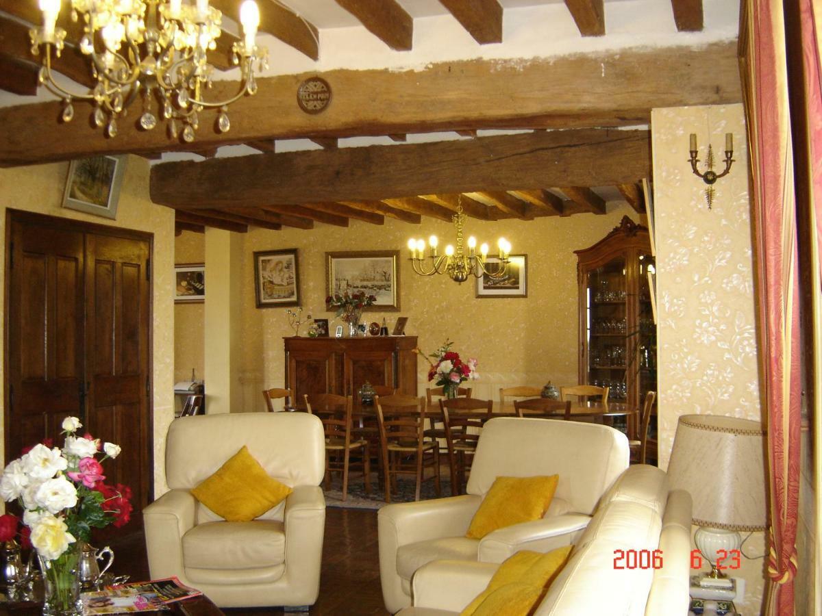 Bed and Breakfast La Ferme Le Merger La Ferté-Gaucher Exterior foto