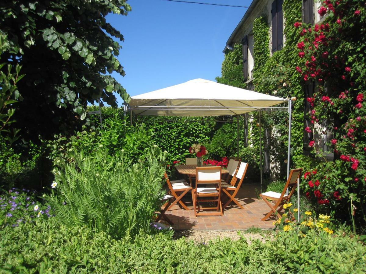 Bed and Breakfast La Ferme Le Merger La Ferté-Gaucher Exterior foto